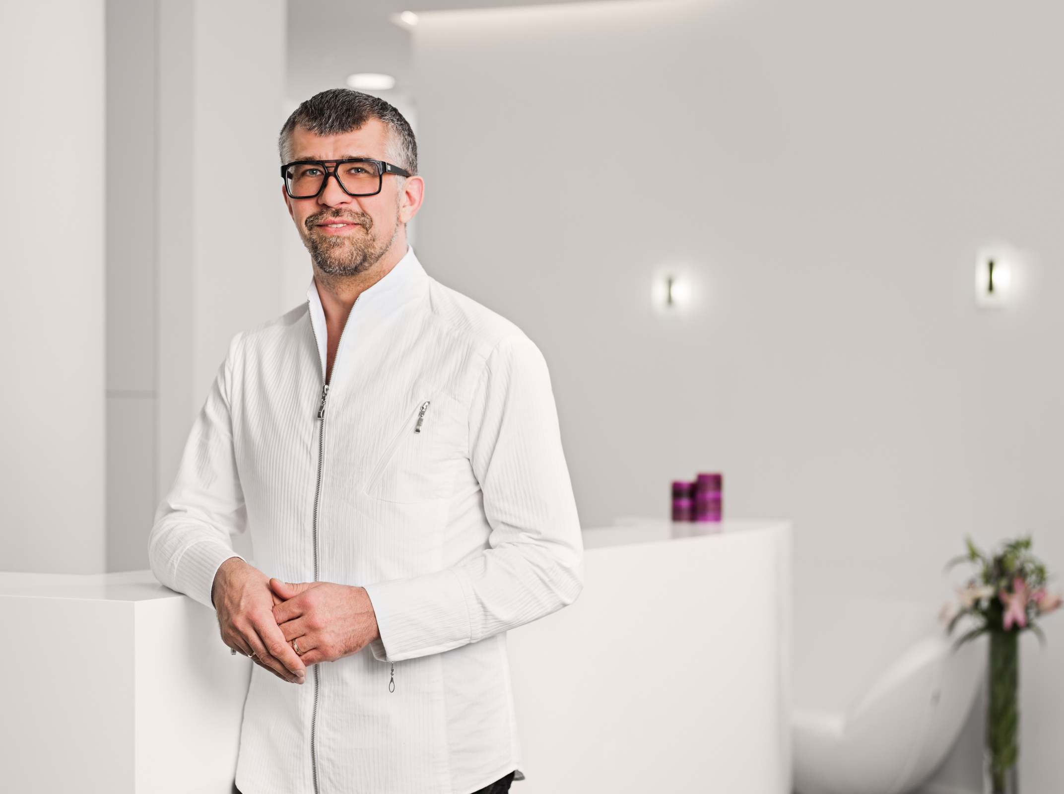 dr Robert_Chmielewski_rclinic