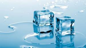 UPIĘKSZY, ZRELAKSUJE, UZDROWI - MASAŻ LODEM