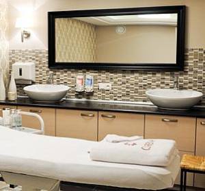 Zabieg Łagodząco-Regenerujący z Roślinnymi Komórkami Macierzystymi. Eco Touch