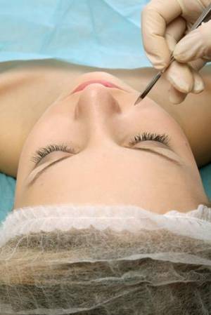 Dr-Marek-Szczyt - lifting-bez-tajemnic